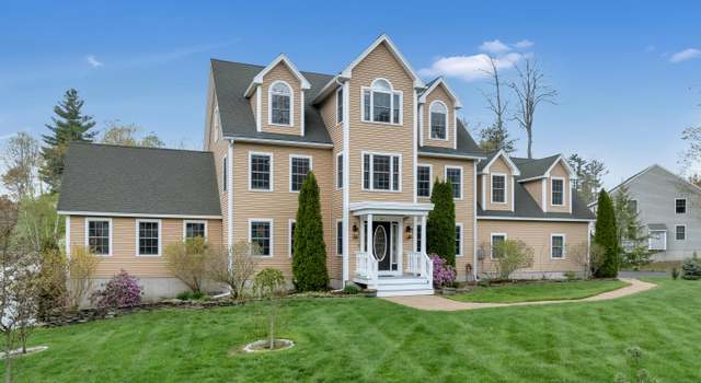 Photo of 57 Deerfield Rd, North Berwick, ME 03906