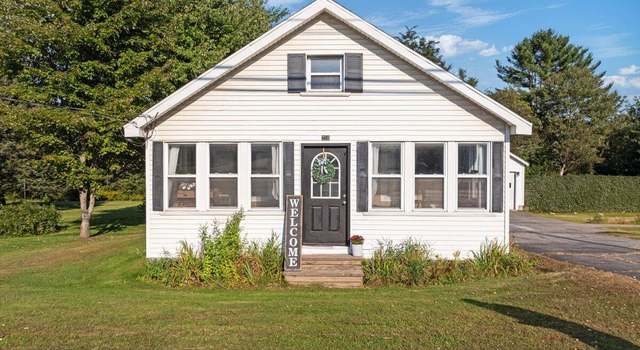 Photo of 758 Skowhegan Rd, Fairfield, ME 04937
