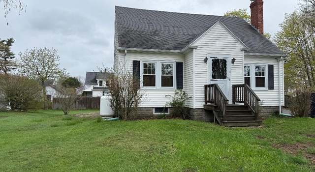 Photo of 11 Westwood Ave, Scarborough, ME 04074
