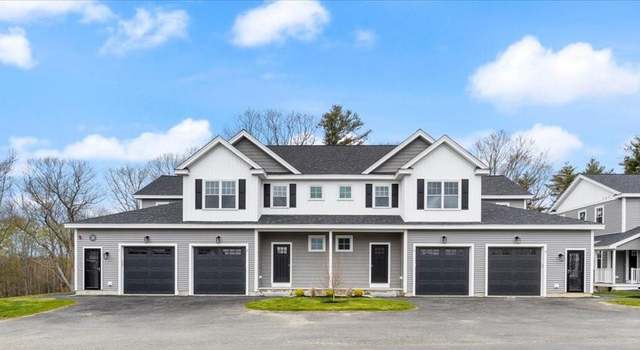 Photo of 26 Regency Cir #2, Kittery, ME 03904