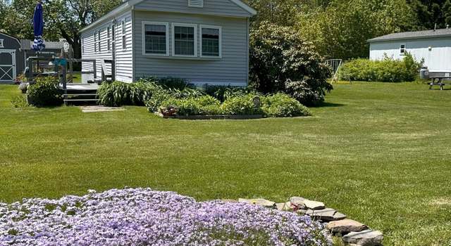 Photo of 20 Mortland Rd, Searsport, ME 04974