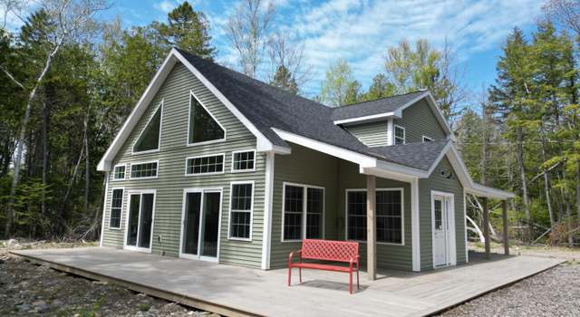 Photo of 100 Twin Springs Ln, Lincoln, ME 04457