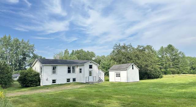 Photo of 54 Chesterville Hill Rd, Chesterville, ME 04938
