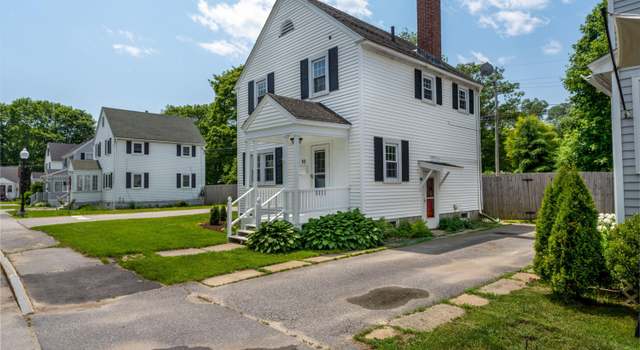 Photo of 10 Dike Rd, Bath, ME 04530