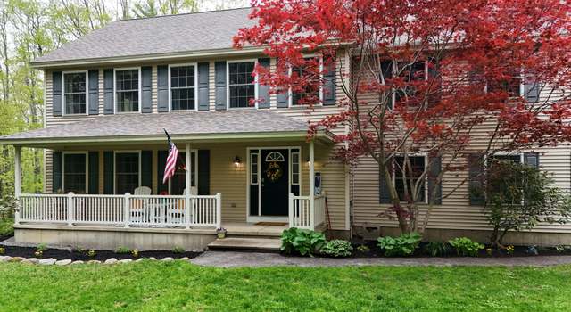 Photo of 30 Maxfield Dr, Orono, ME 04473
