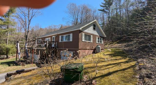Photo of 795 Memorial Dr, Winthrop, ME 04364
