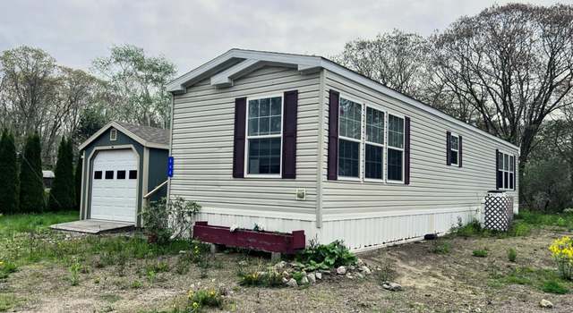 Photo of 644 Ocean Point Rd, Boothbay, ME 04544