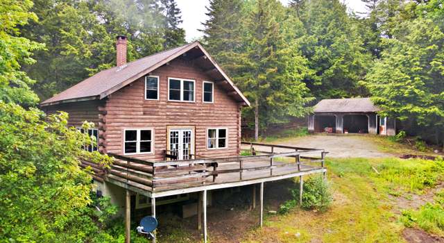 Photo of 452 Pleasant St, Blue Hill, ME 04614
