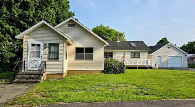 Photo of 20 North St, Brownville, ME 04414
