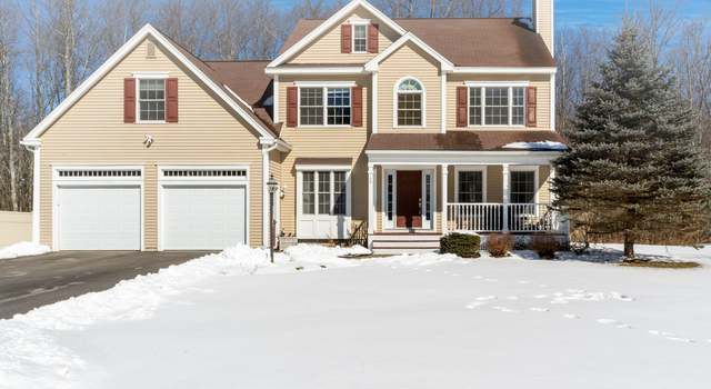 Photo of 43 Woodspell Rd, Scarborough, ME 04074