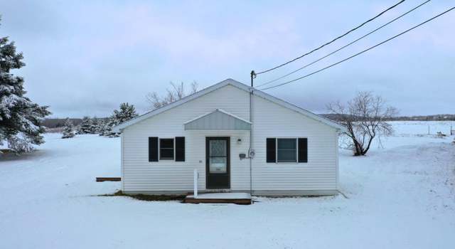 Photo of 298 Houlton Rd, Fort Fairfield, ME 04742