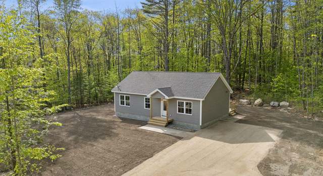 Photo of 17 Nob Hill Rd, Limerick, ME 04048