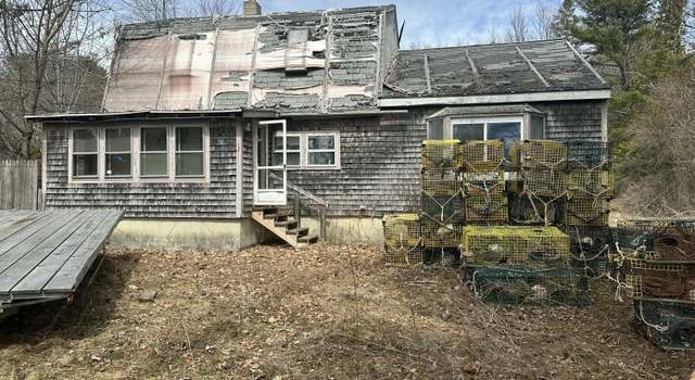 Photo of 35 Hackett Rd, Winterport, ME 04496