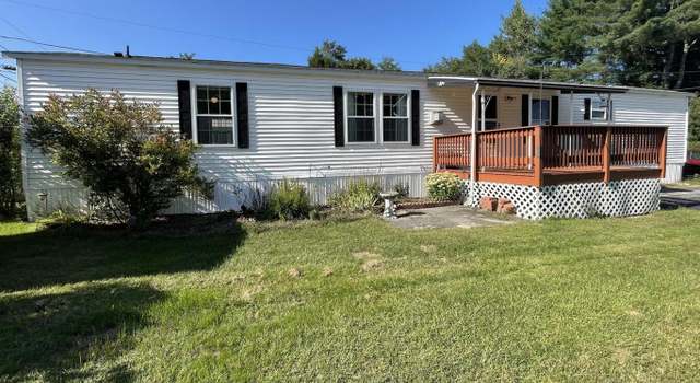 Photo of 2 Arlene Ln, Windham, ME 04062