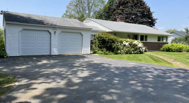 Photo of 241 Bristol Rd, Damariscotta, ME 04539