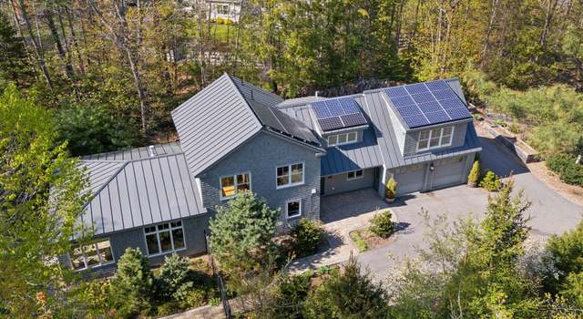 Photo of 1055 Shore Rd, Cape Elizabeth, ME 04107