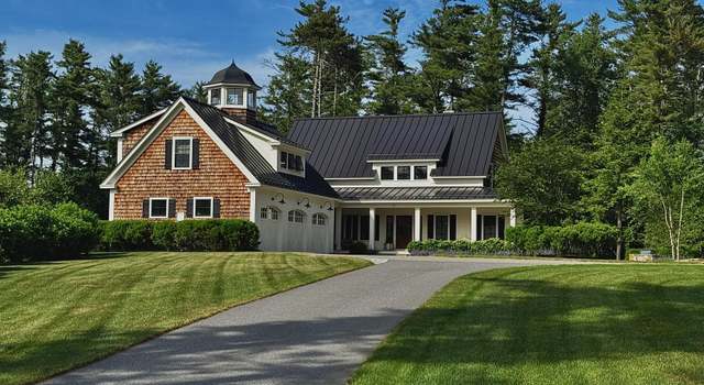 Photo of 27 Maeve's Way, Cumberland, ME 04110