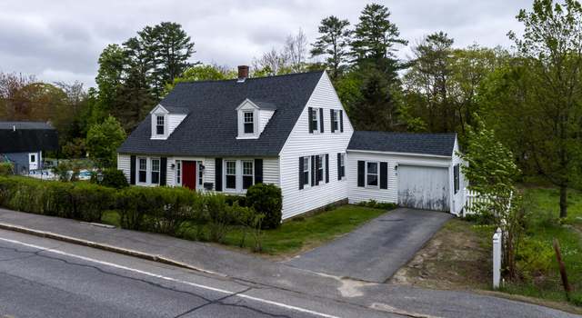 Photo of 57 Bow St, Freeport, ME 04032
