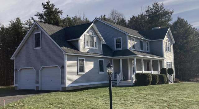 Photo of 325 Gorden Rd, Readfield, ME 04355
