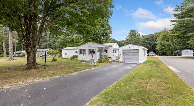 Photo of 30 Pine Haven St, Saco, ME 04072