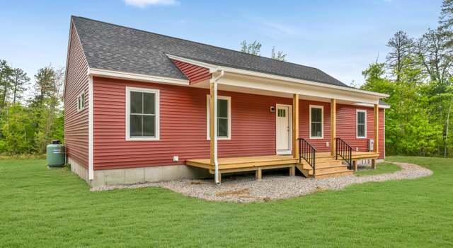 Photo of 324 Gray Rd, Shapleigh, ME 04076