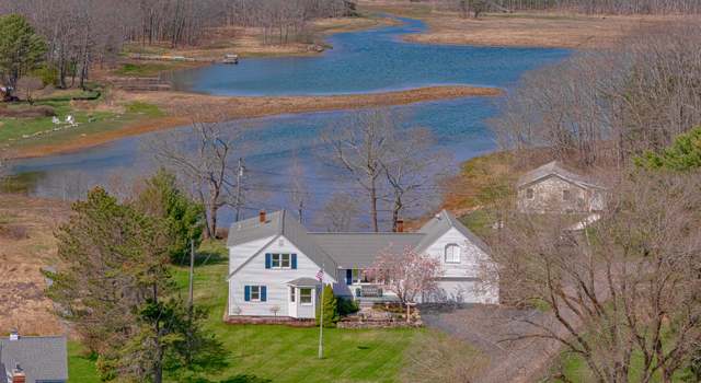 Photo of 22 Pier Rd, Kennebunkport, ME 04046