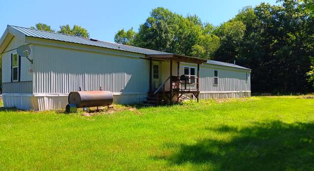 Photo of 20 Ryan Ln, Burnham, ME 04922