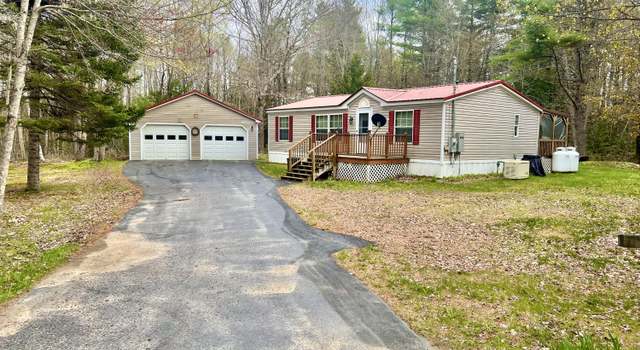 Photo of 15 Barnett Way, Gardiner, ME 04345