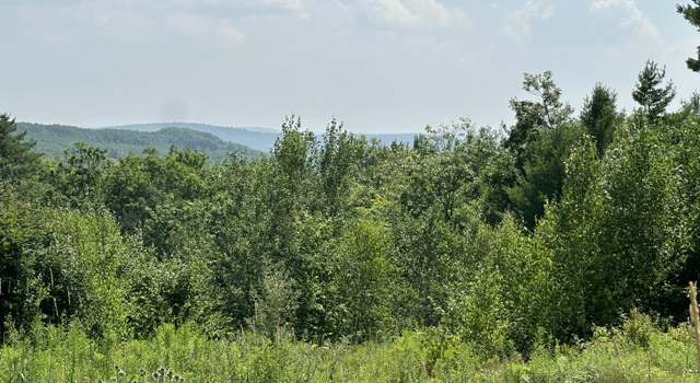 Photo of 44 Sunny View Dr, Oxford, ME 04270