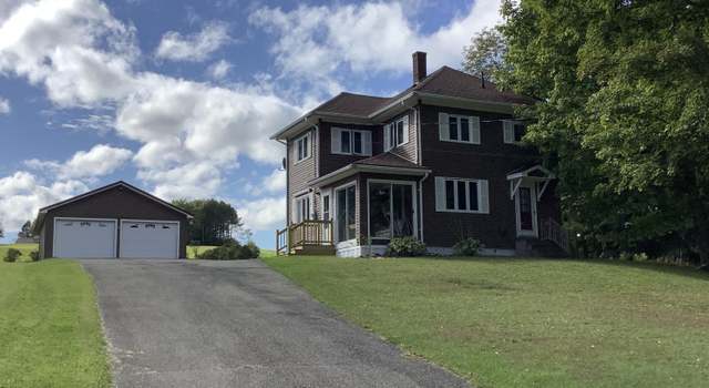 Photo of 6 Grove St, Mars Hill, ME 04758
