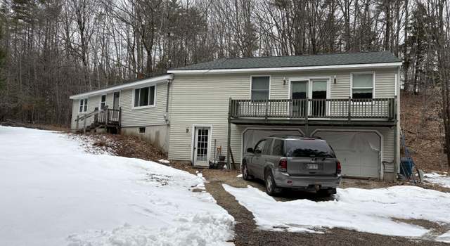 Photo of 3 Winston Rd, Baldwin, ME 04024