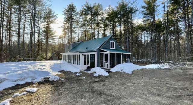 Photo of 31 Sneak Dr, Waterford, ME 04088