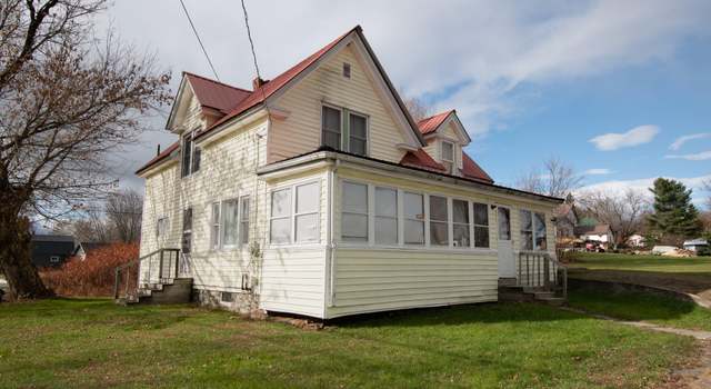 Photo of 12 Railroad Ave, Milo, ME 04463