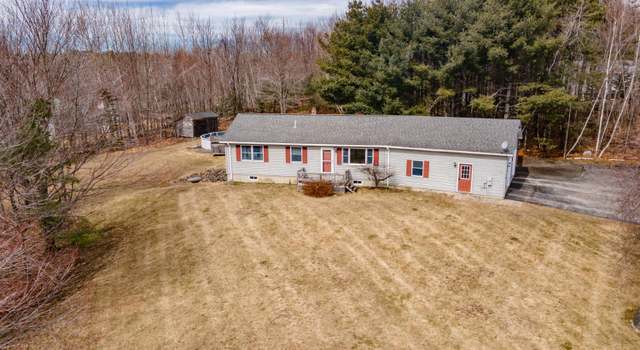 Photo of 6 E Grandview Dr, Sidney, ME 04330