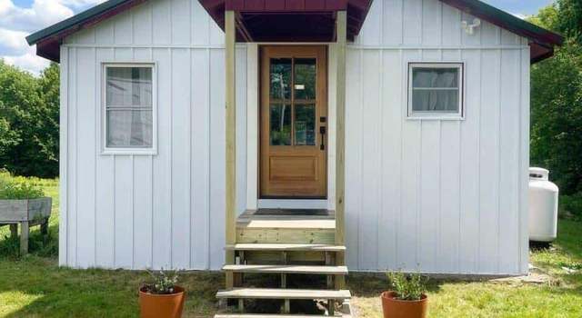 Photo of 194 Wellington Rd, Parkman, ME 04443