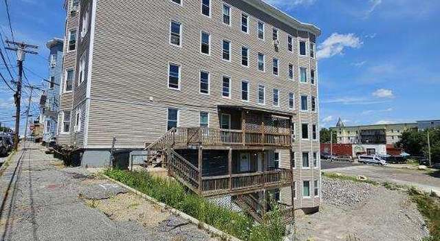 Photo of 220 Blake St, Lewiston, ME 04240