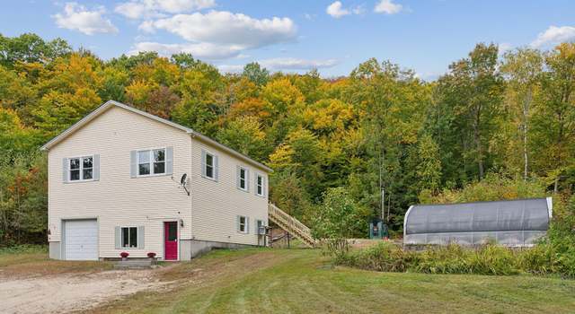 Photo of 316 Back St, Hebron, ME 04238