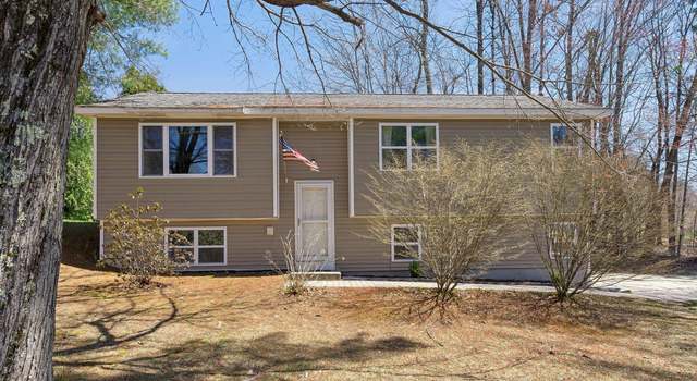 Photo of 2 Bellflower Dr, Auburn, ME 04210