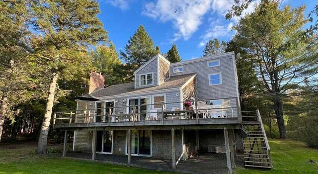 Photo of 32 Woods Rd, Owls Head, ME 04854