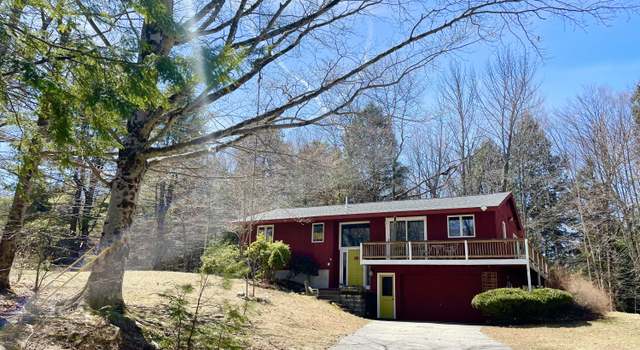 Photo of 167 Kerns Hill Rd, Manchester, ME 04351