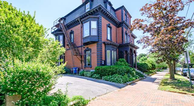 Photo of 12 Deering St #1, Portland, ME 04101