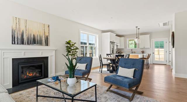 Photo of 75 Owl's Nest Rd, Portland, ME 04102