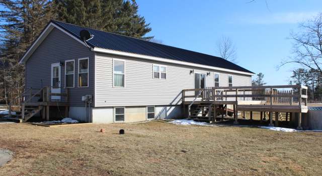 Photo of 30 Bartlett St, Gardiner, ME 04359