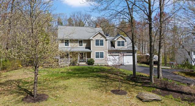 Photo of 16 Heritage Dr, Berwick, ME 03901
