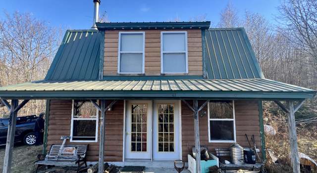 Photo of 75 Ryemoor Heights Rd, Sumner, ME 04292
