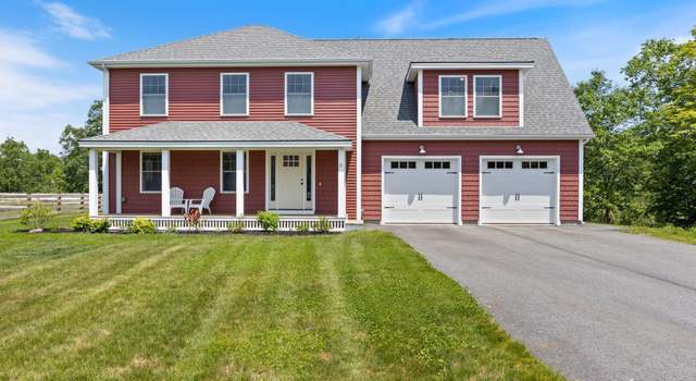 Photo of 3 Hayfield Ln, Windham, ME 04062