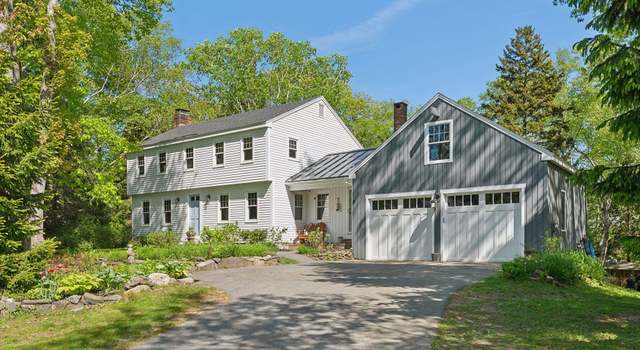 Photo of 26 Hunts Point Rd, Cape Elizabeth, ME 04107