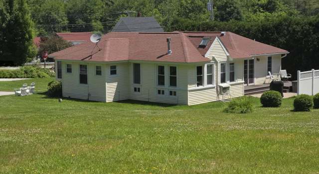 Photo of 135 Hotel Rd, Auburn, ME 04210