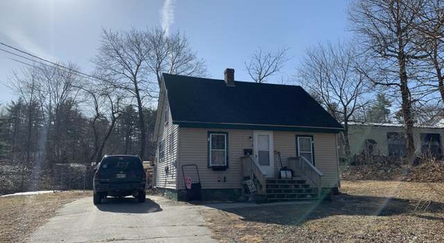 Photo of 30 2nd St, Farmingdale, ME 04344
