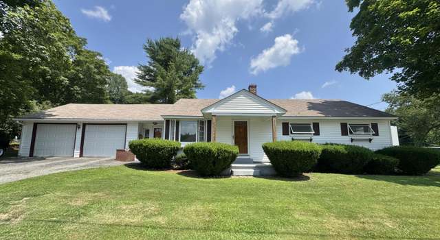 Photo of 192 Fairview Ave, Auburn, ME 04210